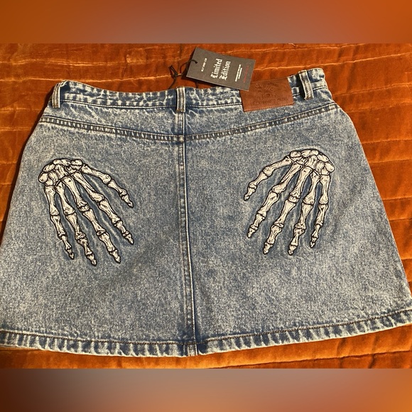 NWT Billy Bones Club LE Denim Skeleton Hand Mini Skirt - Picture 4 of 5
